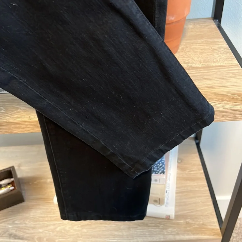 7 For All Mankind Mid-Rise Black Straight Leg Jeans, 30 - Picture 4 of 11